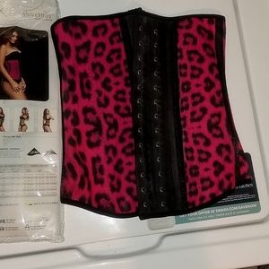 Ann Chery hot pink leopard print waist trainer xs 30 inch